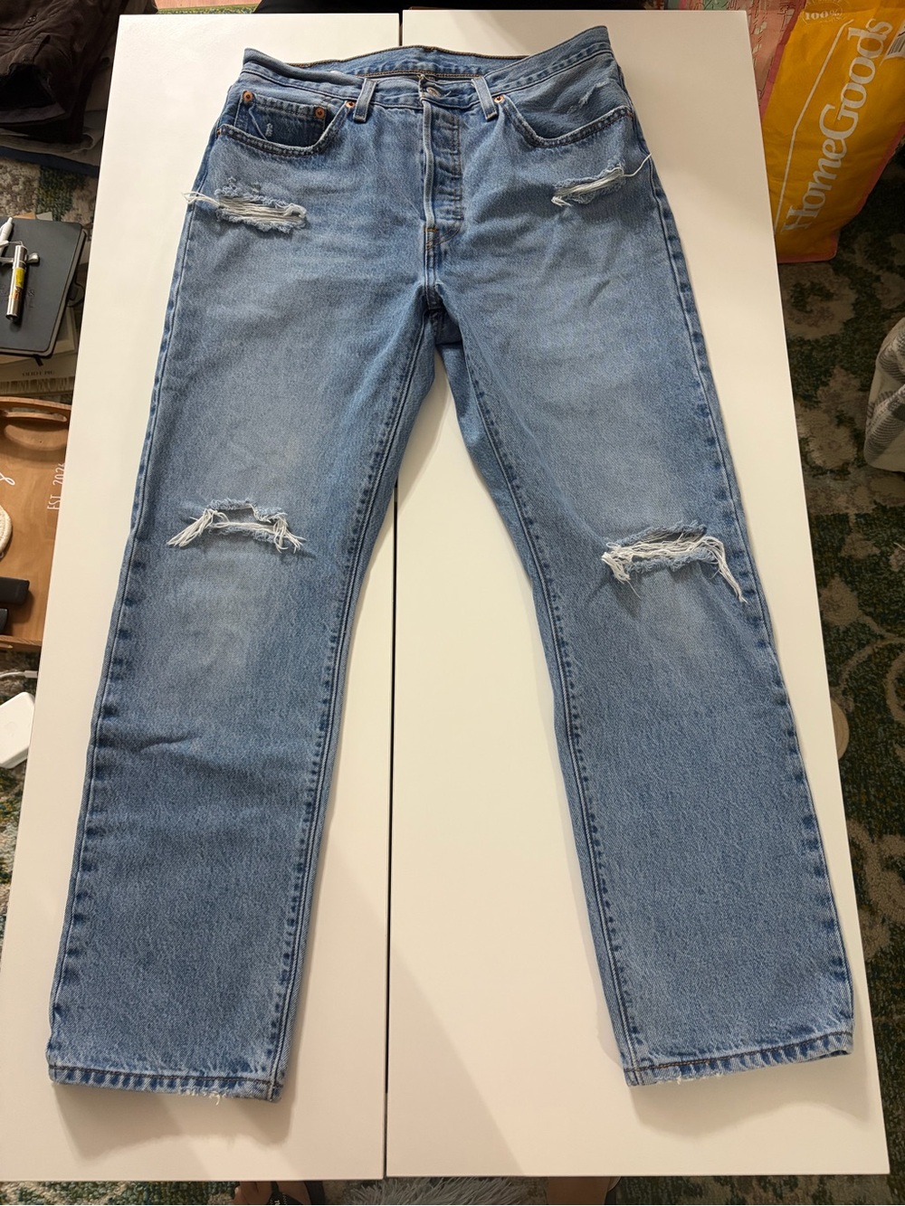 Levi's High-Rise Light Blue Distressed Women's Jeans